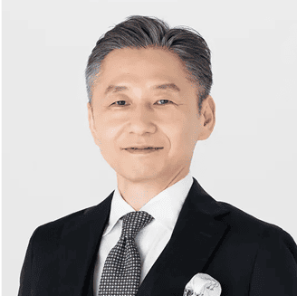 冨永 健 氏